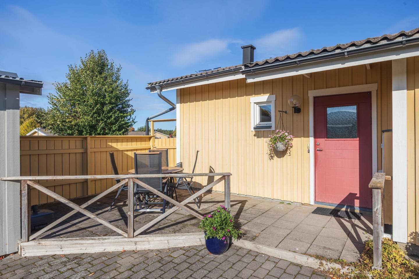 3 rum Radhus på Brinkvägen 54 Älvkarleby Älvkarleby kommun - bild 2