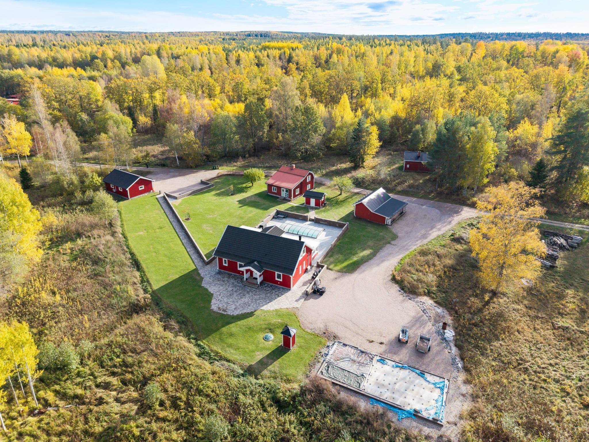 gård/skog på Lännäs 180 Hampetorp, Örebro kommun - bild 2