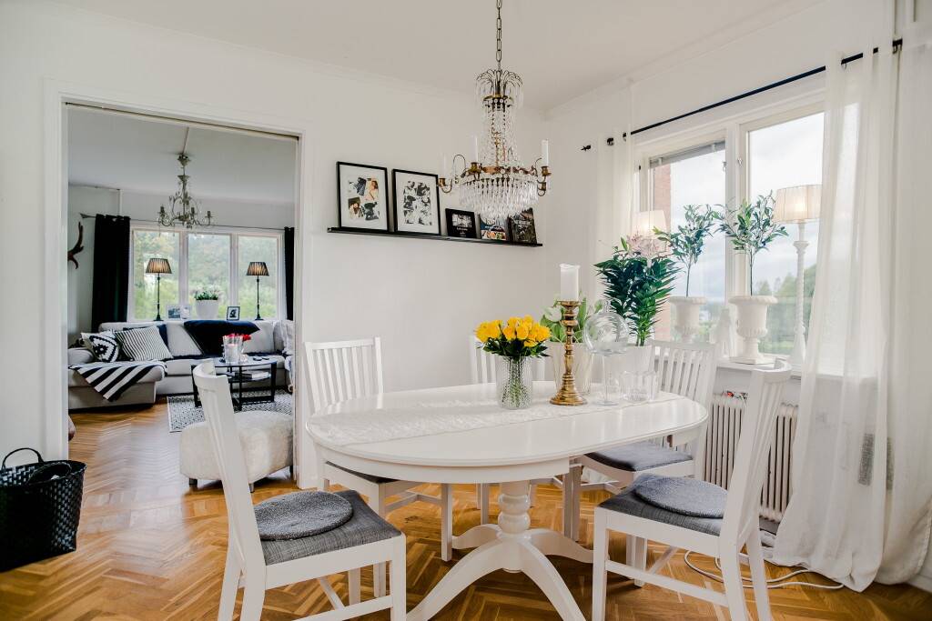 6 rum Villa på Skogvaktarvägen 1 Fagersta kommun - bild 5