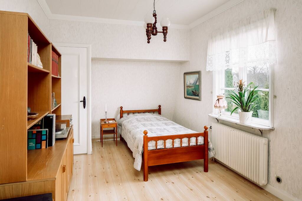 6 rum Villa på Västra Grevilligatan 8 Nyestan Mariestads kommun - bild 26