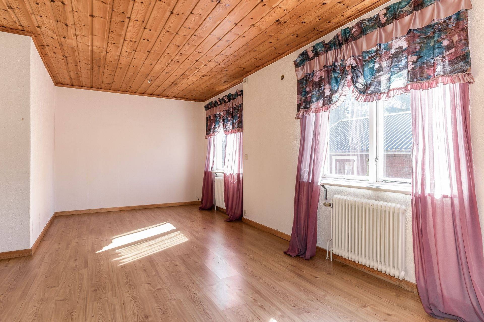 4 rum Villa på Borrarevägen 33 Grängesberg Ludvika kommun - bild 10