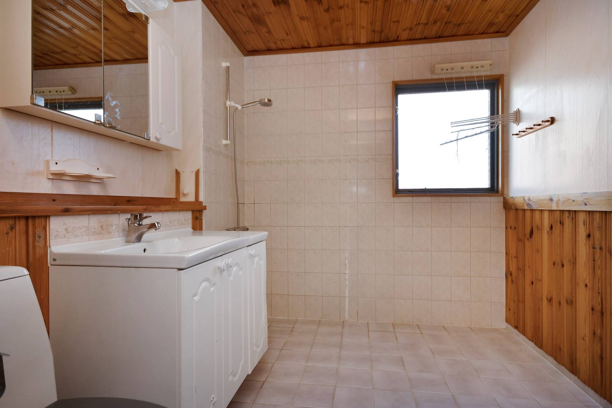 5 rum Villa på Torkels väg 4 Ösmo Nynäshamns kommun - bild 14
