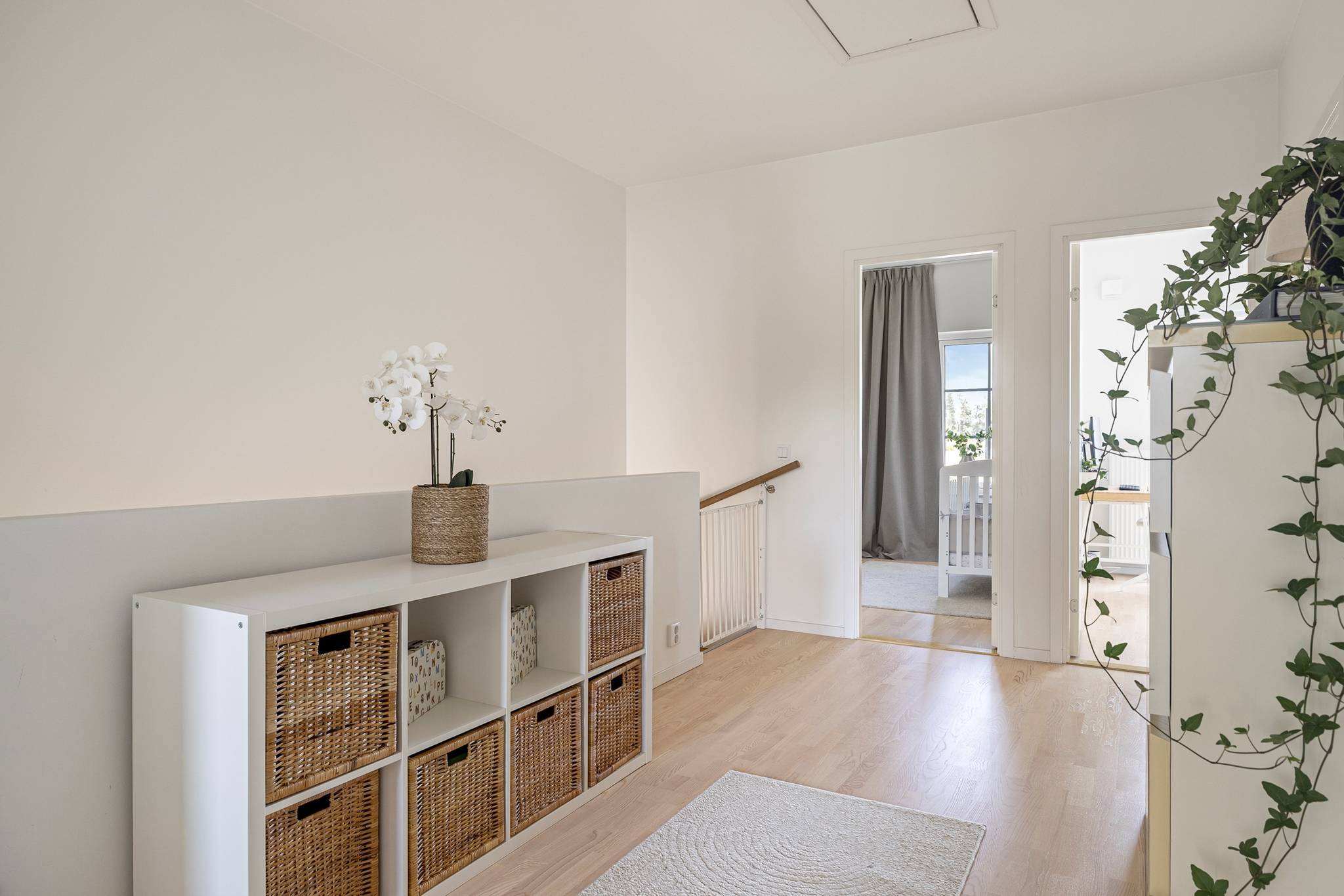 5 rum Radhus på Gyllenstiernas allé 119 Steninge slottsby Sigtuna kommun - bild 23