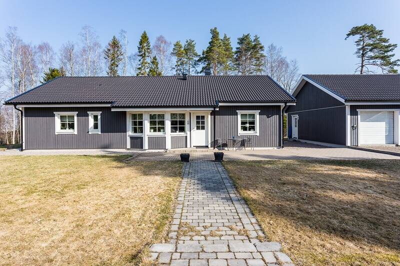 6 rum Villa på Fågelviks-Rud 727 Fågelviks-Rud Karlstads kommun - bild 2