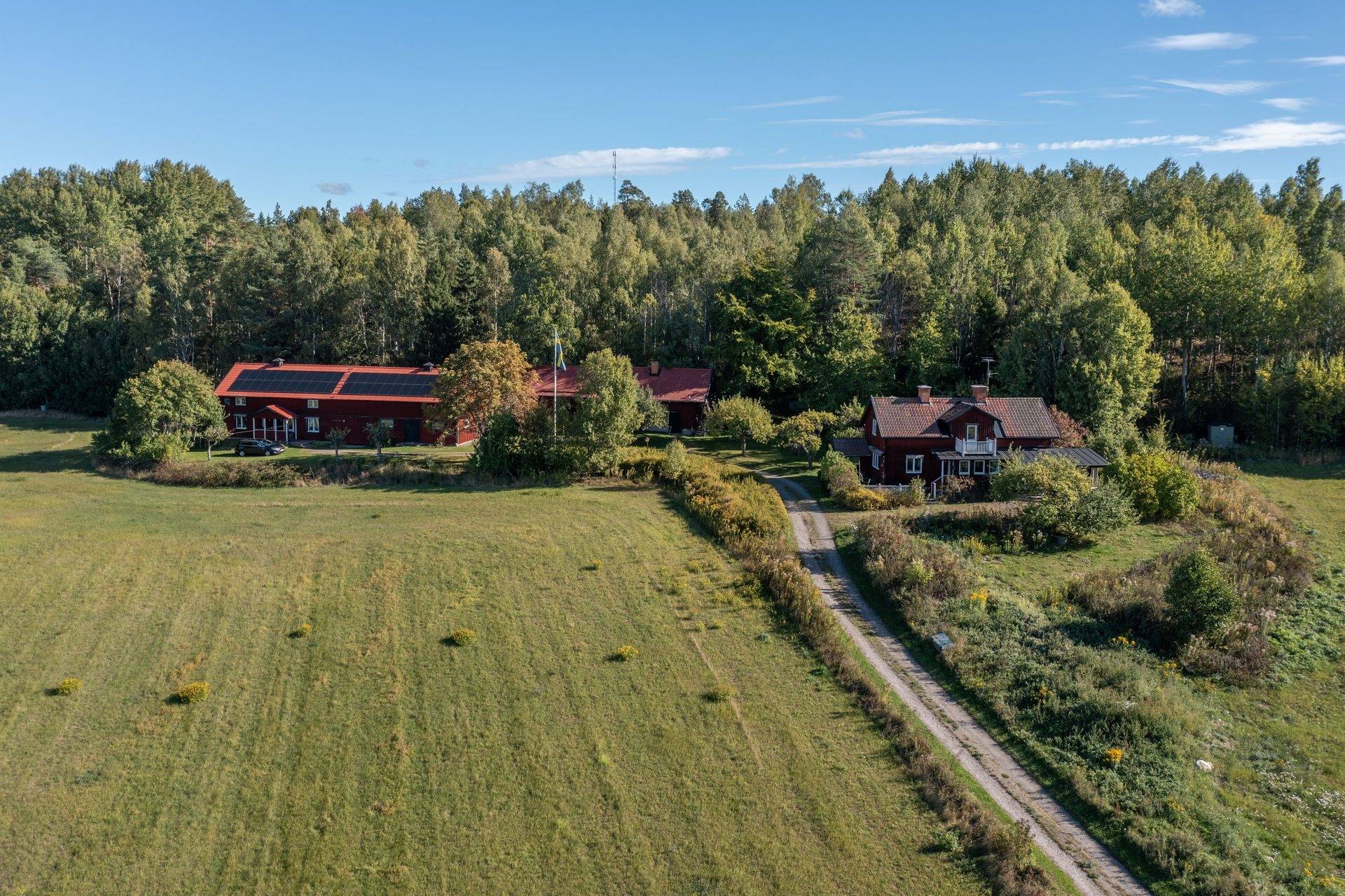 Gård/skog på Harry Martinsons väg 4 Vårdinge Södertälje kommun - bild 46
