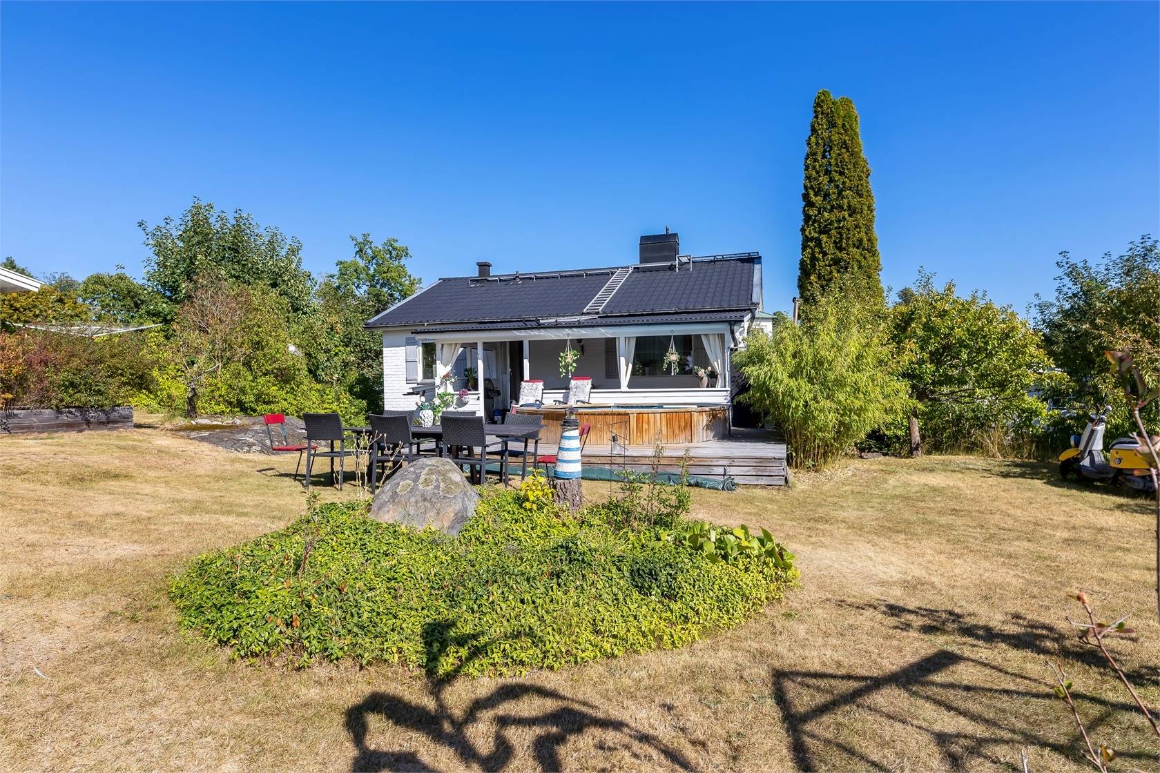6 rum Villa på Krokusvägen 3B Trollbäcken Tyresö kommun - bild 11