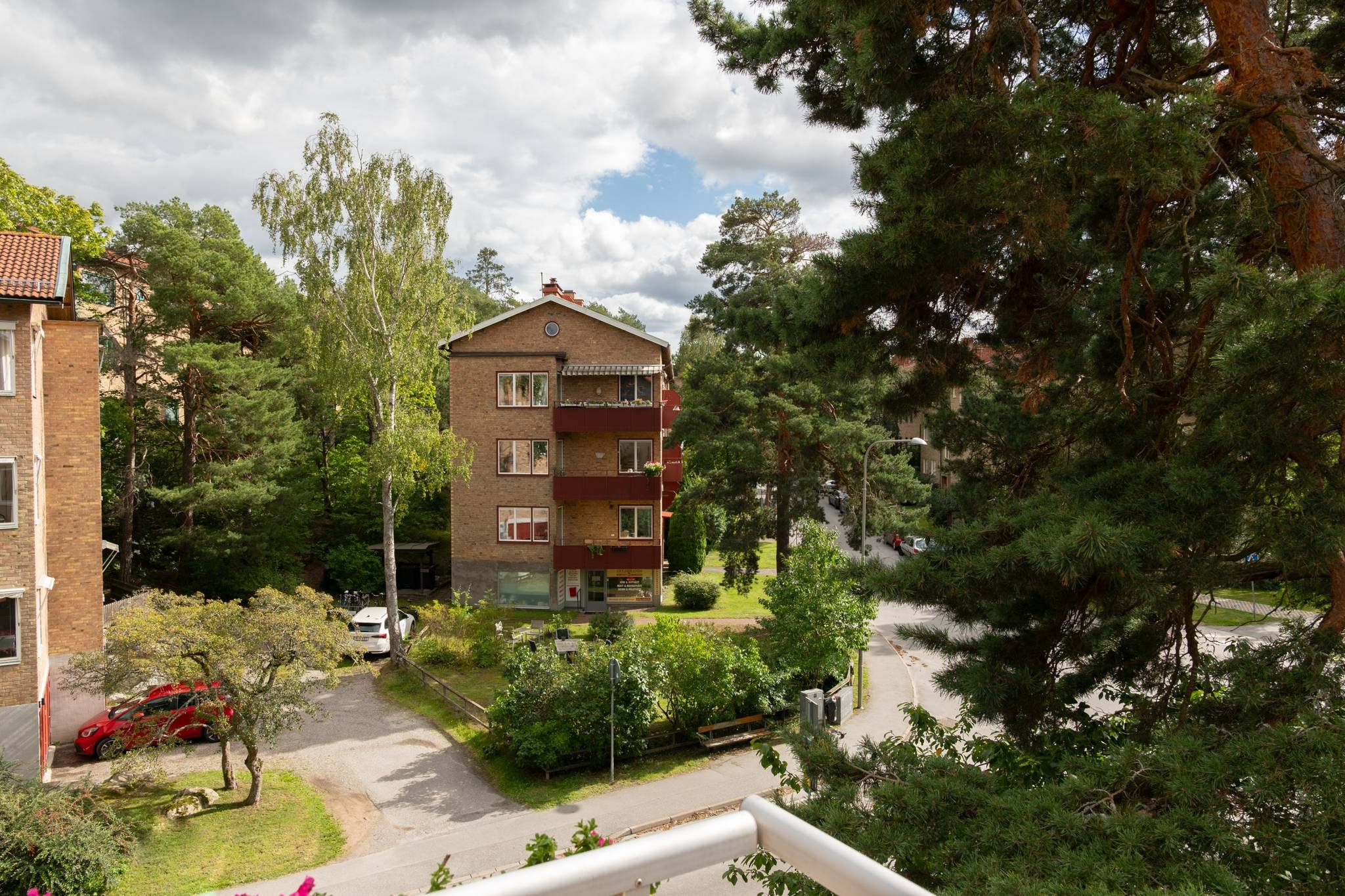 1 rum Lägenhet på Abrahamsbergsvägen 48, vån 3/3 Abrahamsberg Stockholms kommun - bild 4