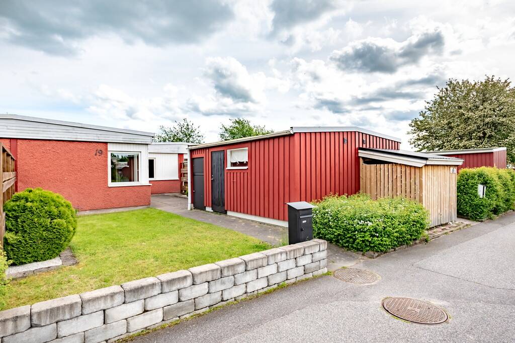 3 rum Par-/kedje-/radhus på Hägergatan 19 Kumla kommun - bild 22