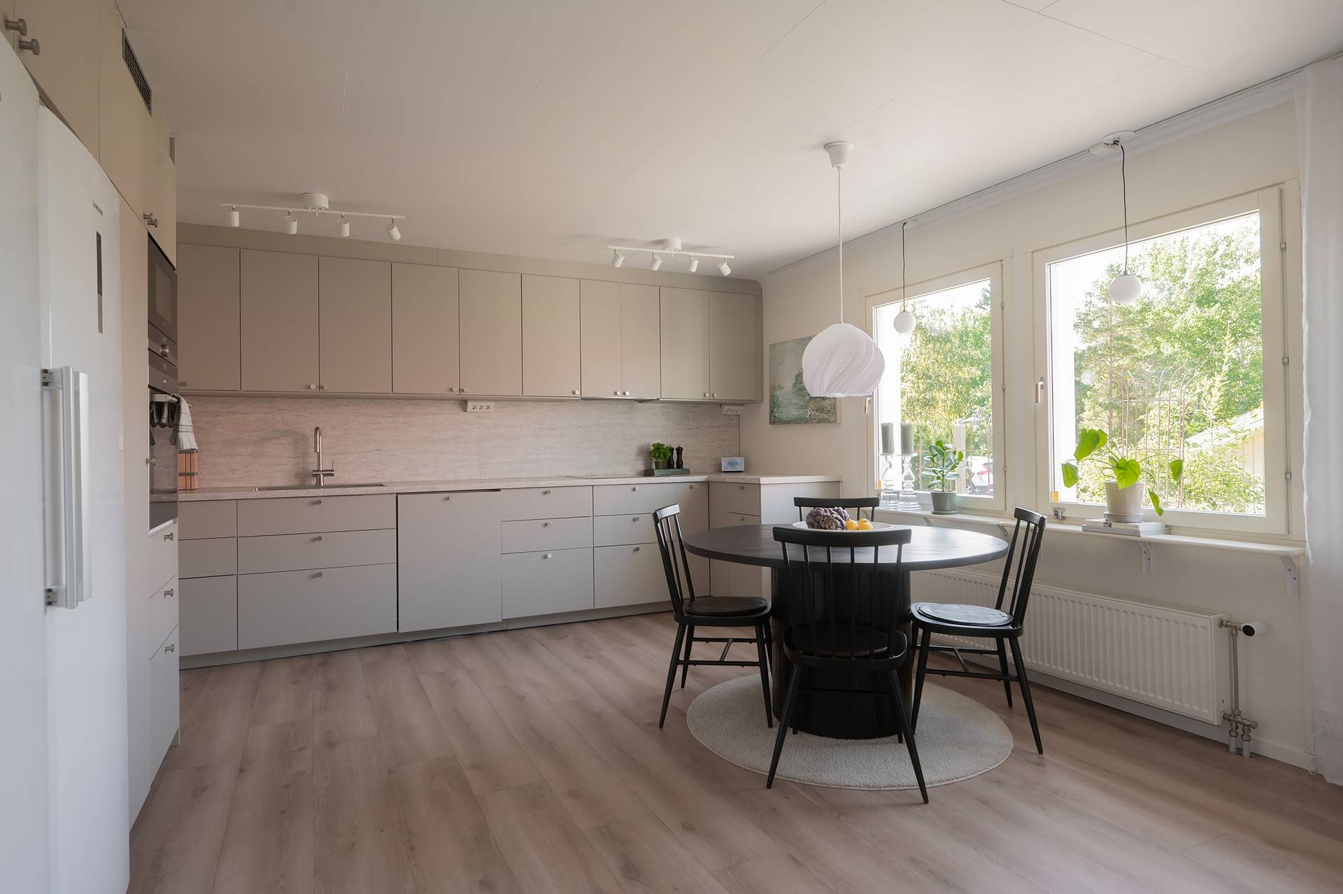 4 rum Villa på Sibyllavägen 25B Glömsta Huddinge kommun - bild 8