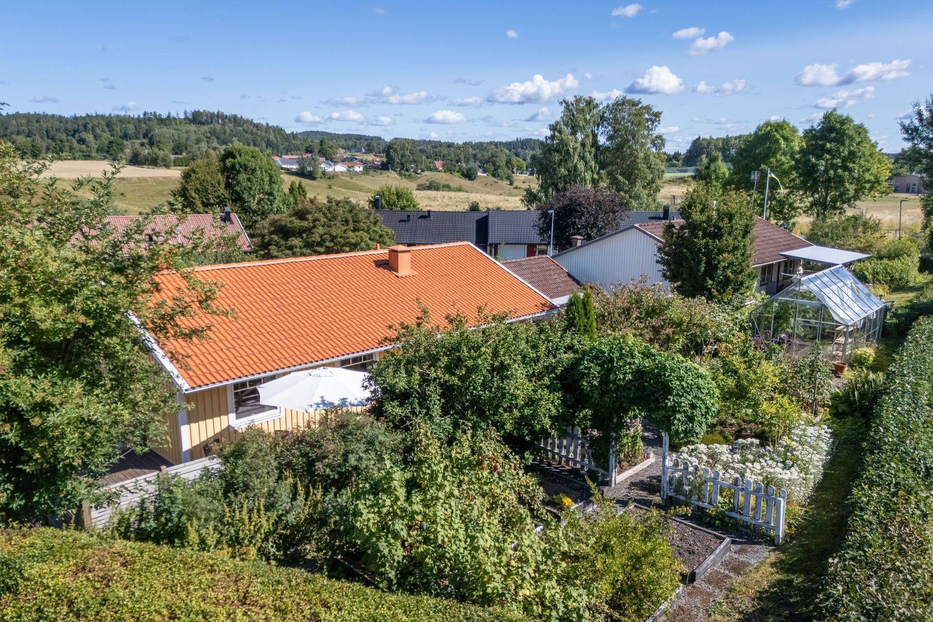 4 rum villa på Olsagårdsgatan 14 Skene, Marks kommun - bild 3