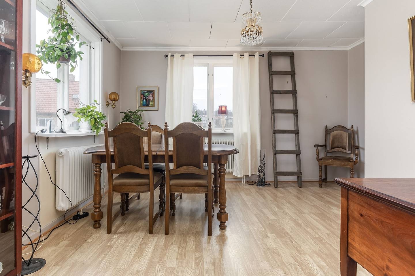7 rum Villa på Hantverkaregatan 10 Centrum. Smedjebackens kommun - bild 17