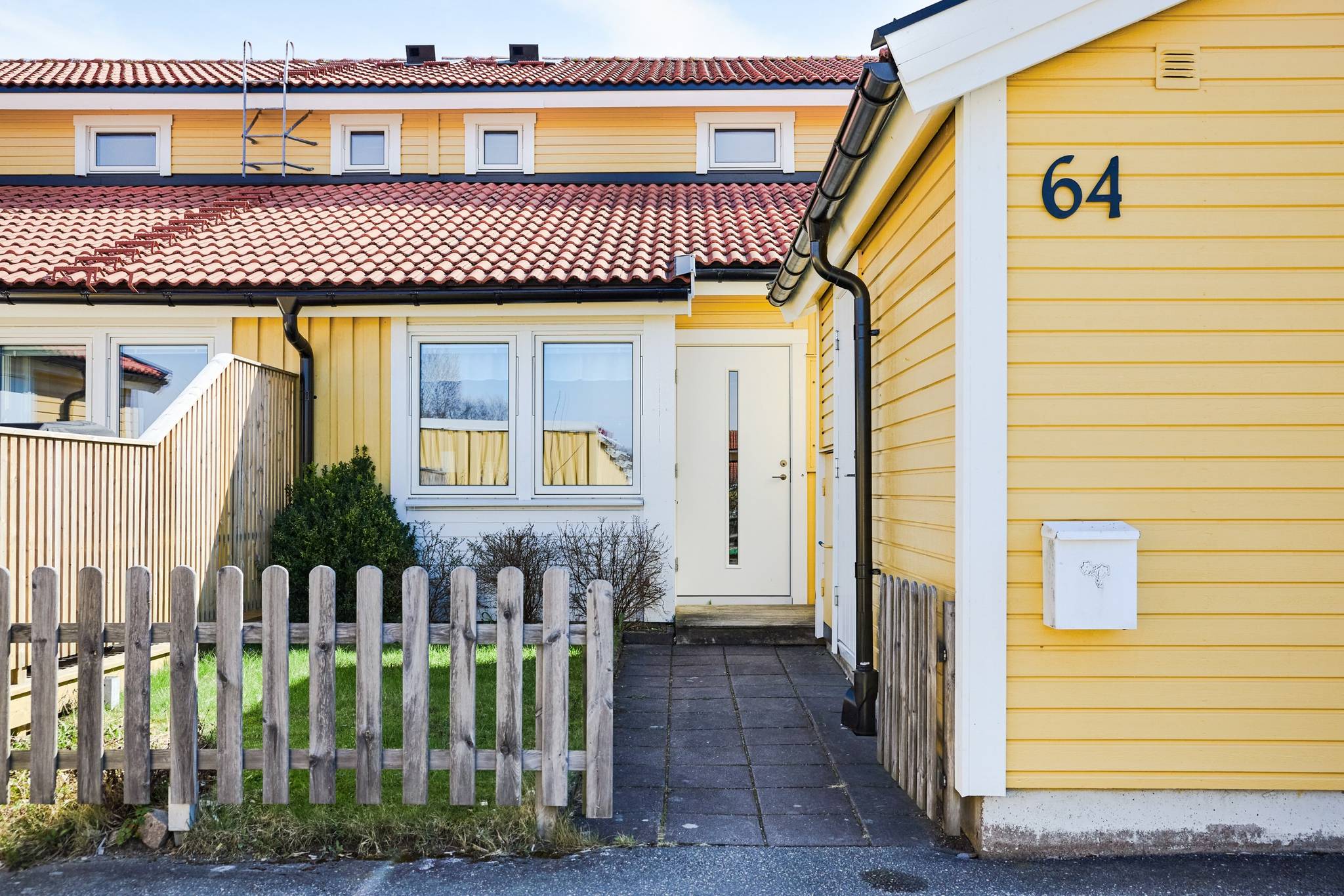 3 rum radhus på Arrendegatan 64 Noltorp, Alingsås kommun - bild 1