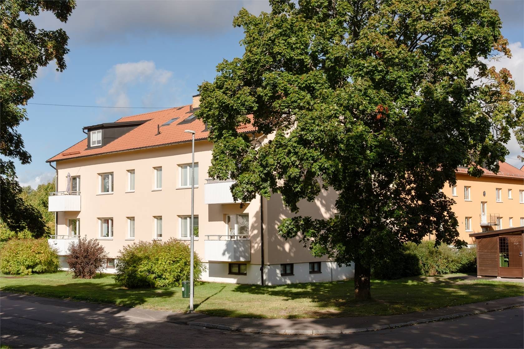 3 rum Lägenhet på LÖVBOÅSVÄGEN 6 Hallstahammar Hallstahammars kommun - bild 3