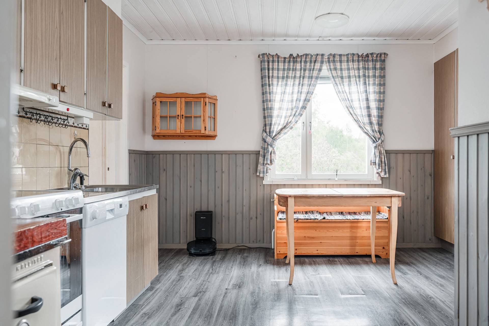 Gård med jordbruk på Ledingå 319 Sollefteå kommun - bild 7