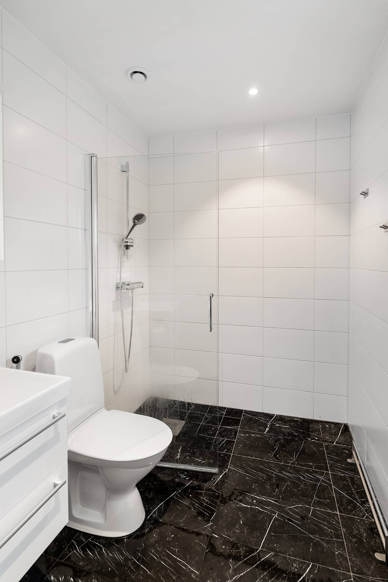 7 rum Villa på Kvarnbo 22A Uppsala Uppsala kommun - bild 28