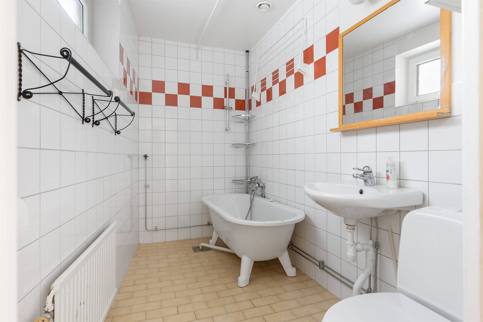 4 rum Lägenhet på Holmvägen 21 3 tr Centrala Väsby Upplands Väsby kommun - bild 9