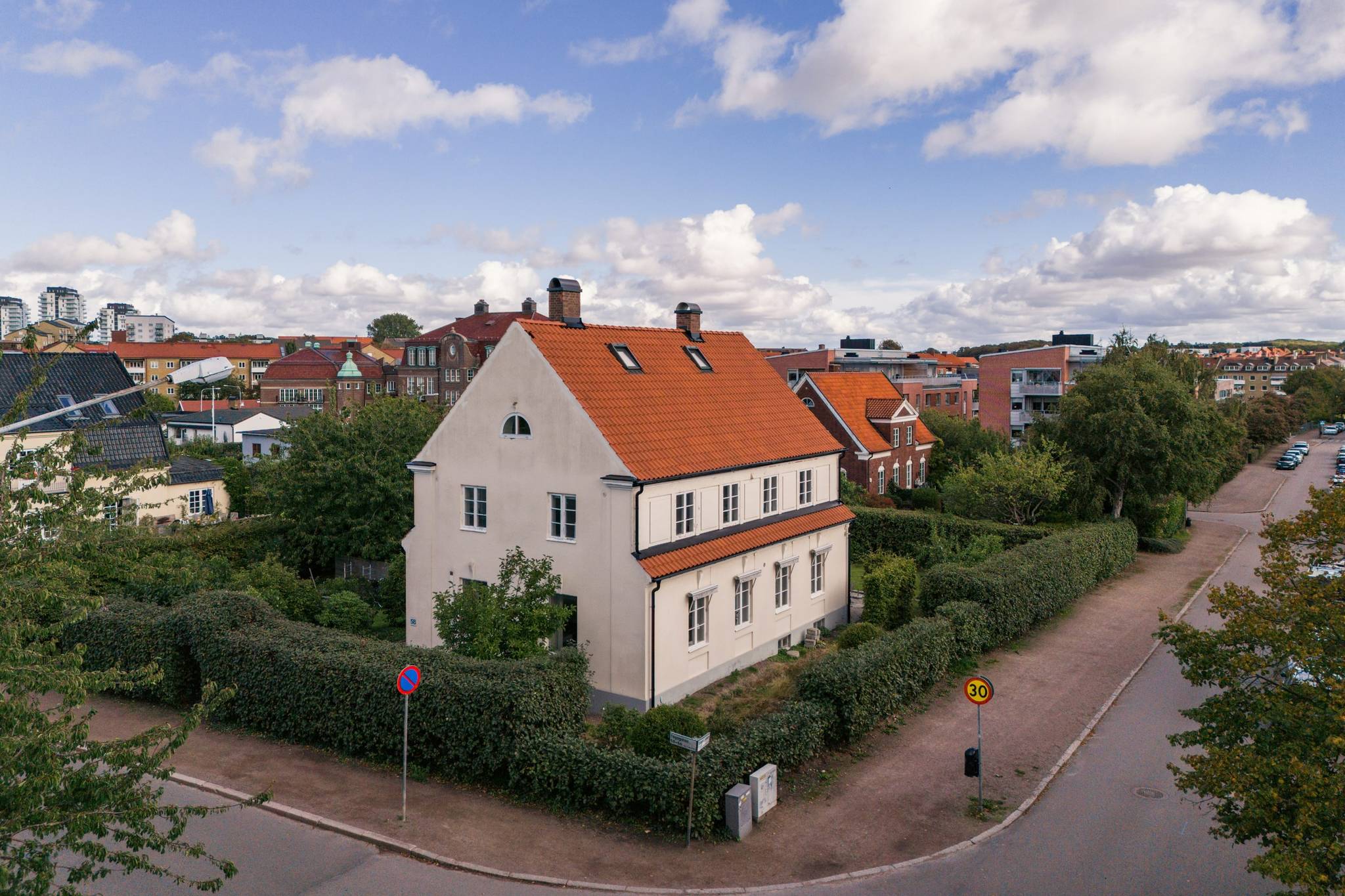 9 rum Villa på Tågagatan 58 Tågaborg Helsingborgs kommun - bild 2