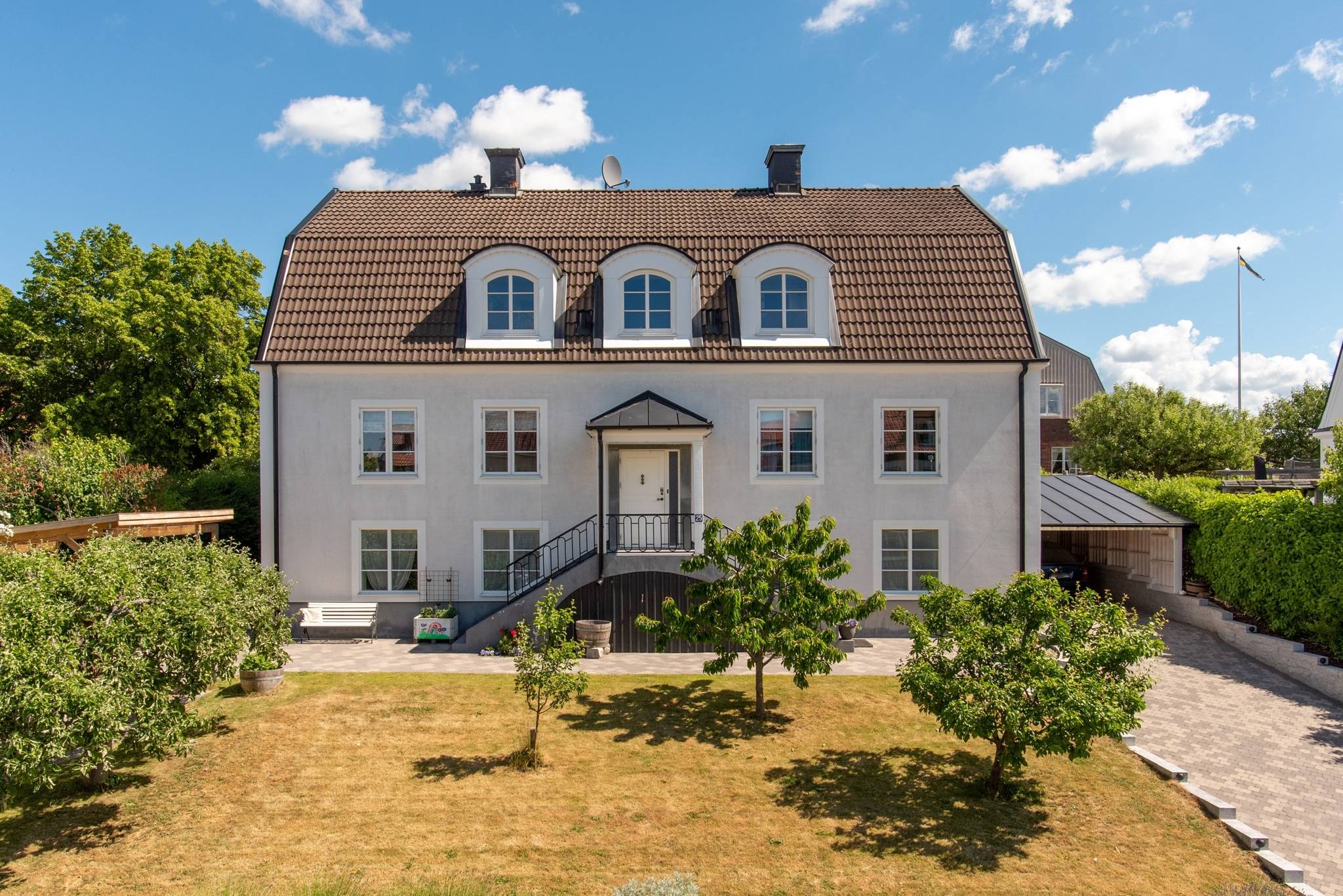 10 rum villa på Augustbergsgatan 25 Tannefors, Linköpings kommun - bild 3