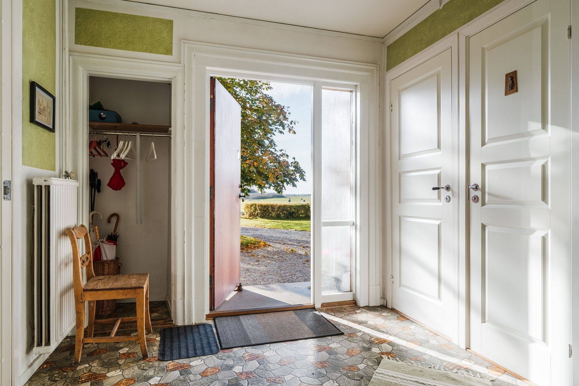 8 rum Villa på Lannafors 204 Lannafors Örebro kommun - bild 8