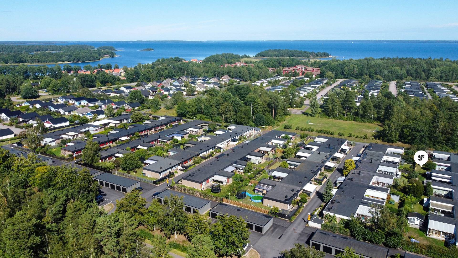 5 rum Radhus på Tre vänners väg 57 Bergavik Kalmar kommun - bild 32