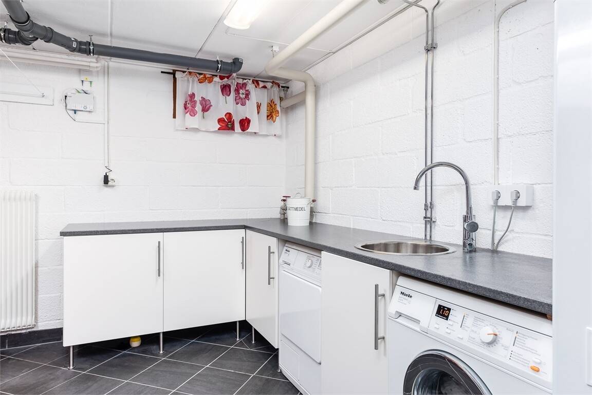 6 rum Villa på Kvinnebyvägen 276 HJULSBRO Linköpings kommun - bild 30