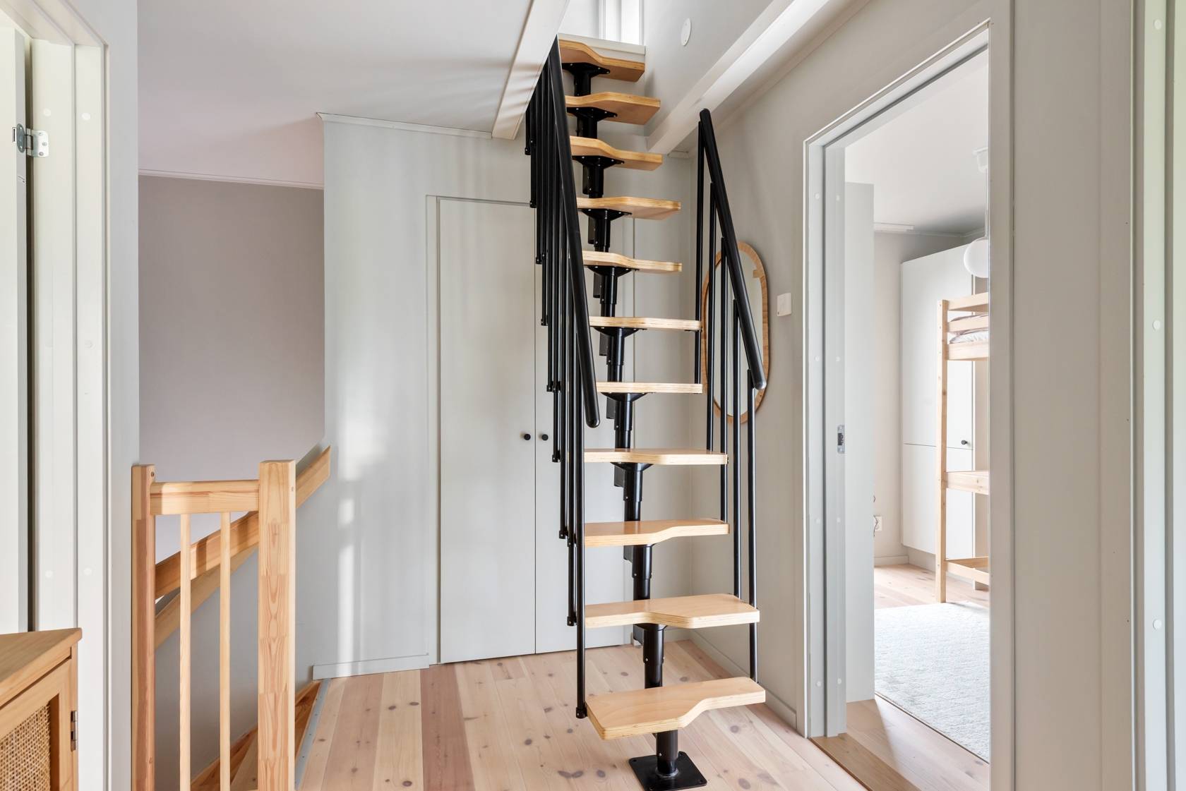 4 rum Radhus på Åkerhielms väg 51B Margretelund Österåkers kommun - bild 24
