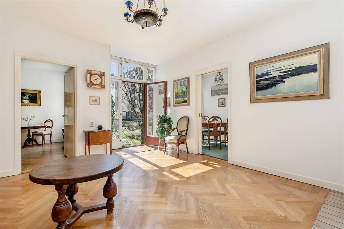 2.5 rum Lägenhet på Artillerigatan 89, 1 tr Östermalm / Nedre Gärdet Stockholms kommun - bild 2