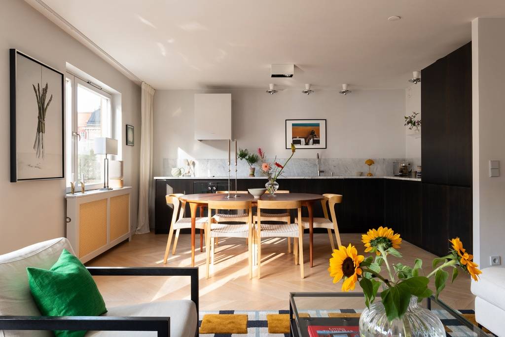 4 rum lägenhet på Nybergsgatan 8 Östermalm, Stockholms kommun - bild 2