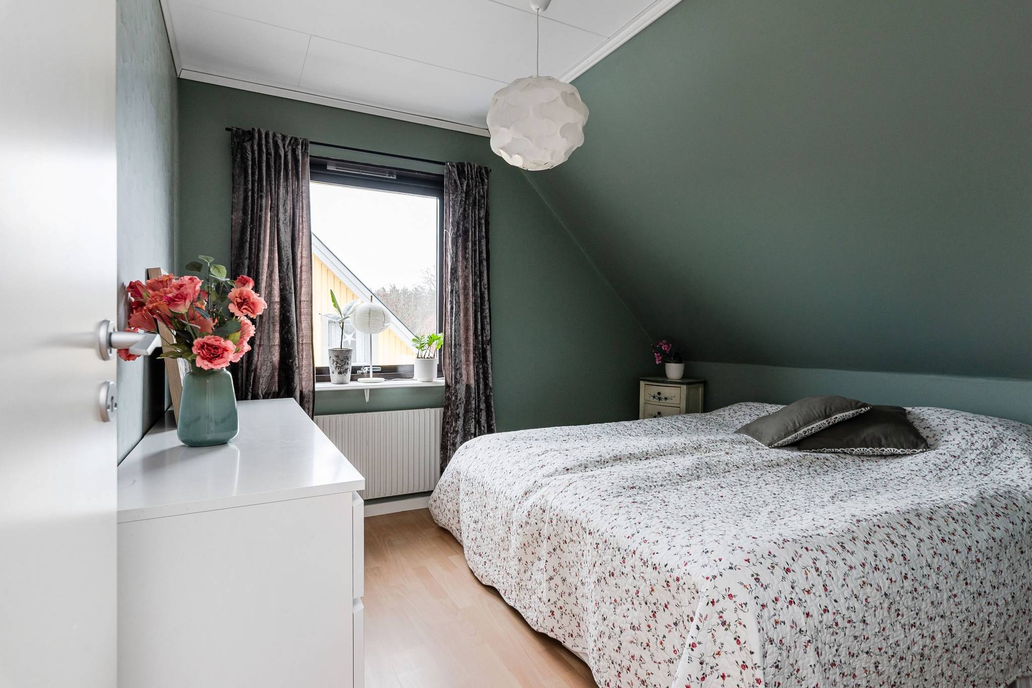 8 rum Villa på Rödhakevägen 9 Basthagen Åtvidabergs kommun - bild 31