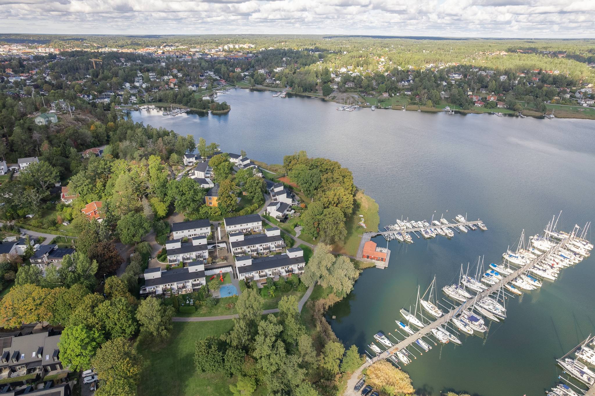 5 rum Radhus på Södra Åsvägen 71 Österskär Österåkers kommun - bild 36