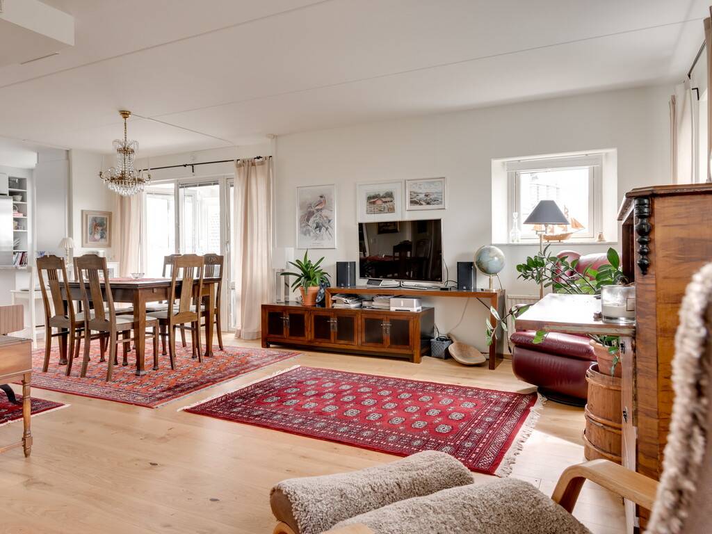 5 rum Lägenhet på Riagatan 7 Ladugårdsängen Örebro kommun - bild 11