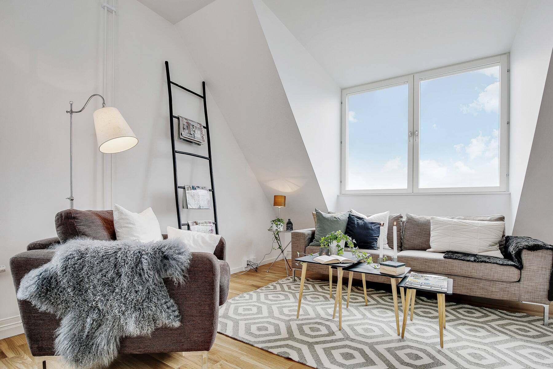 4 rum lägenhet på Lagmansbacken 5, 8tr. Alby - Norsborg, Botkyrka kommun - bild 1