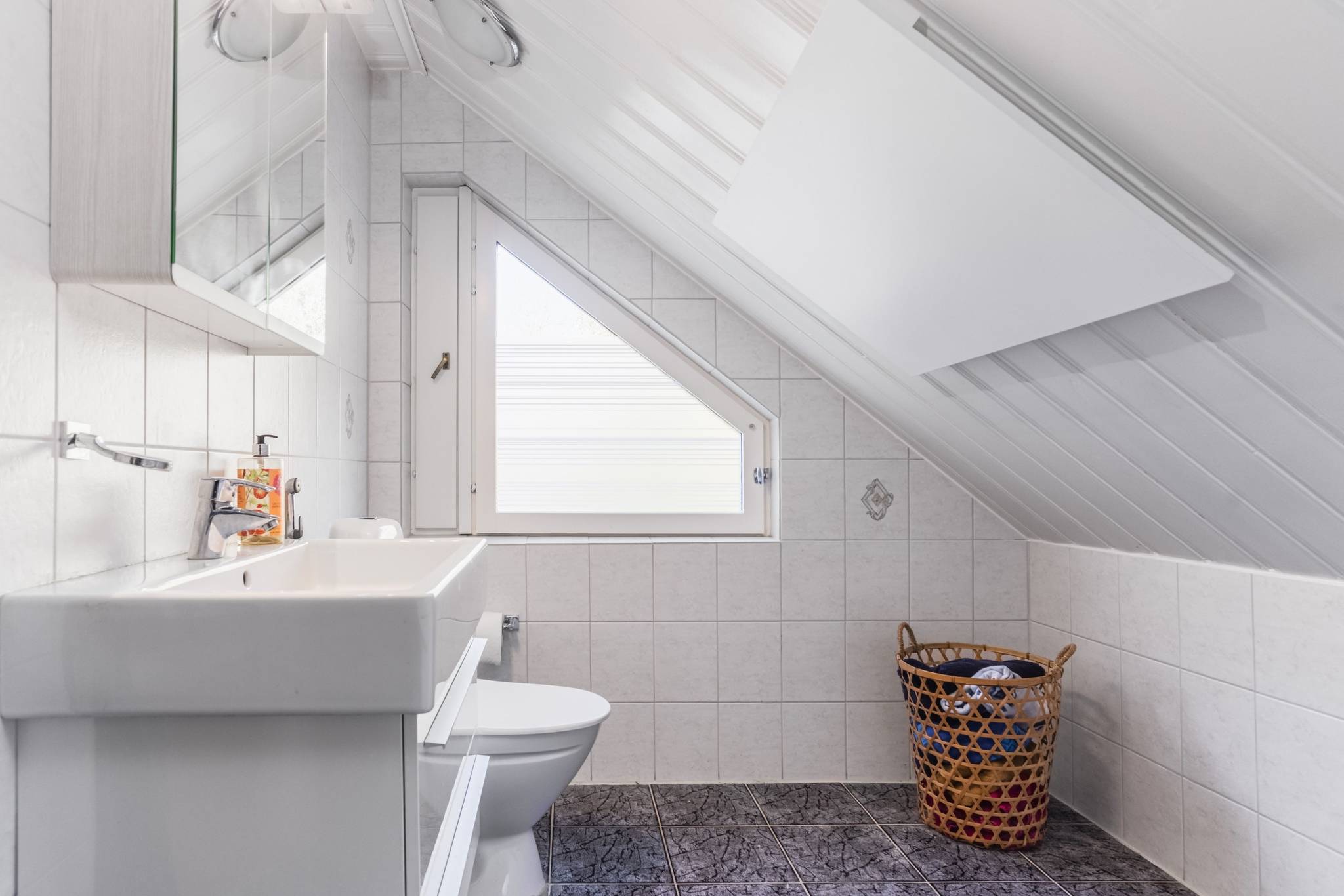 6 rum Villa på HAGBYVÄGEN 32 Gottsunda Österåkers kommun - bild 26