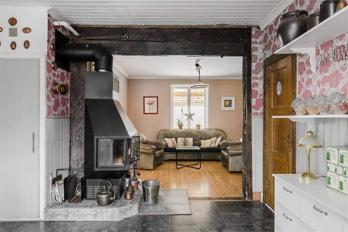 7 rum Gård utan jordbruk på Barne-Åsaka Ånnestorp 711 Barne-Åsaka / Fåglum Essunga kommun - bild 23
