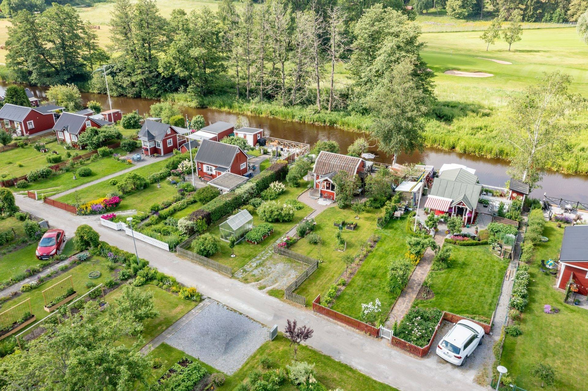 2 rum Fritidsboende på Kolonivägen 43 Biskopsängen Västerås kommun - bild 2