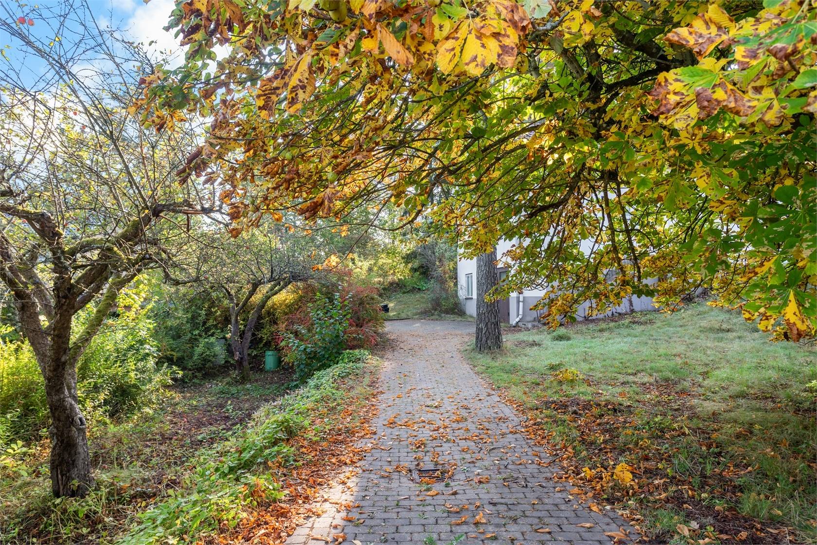 6 rum Villa på Kyrkvärdsvägen 13 Tumba Botkyrka kommun - bild 3