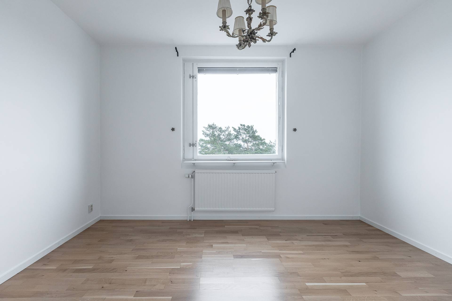 3 rum Lägenhet på Tullingebergsvägen 27 G:a Tullingeberg Botkyrka kommun - bild 7
