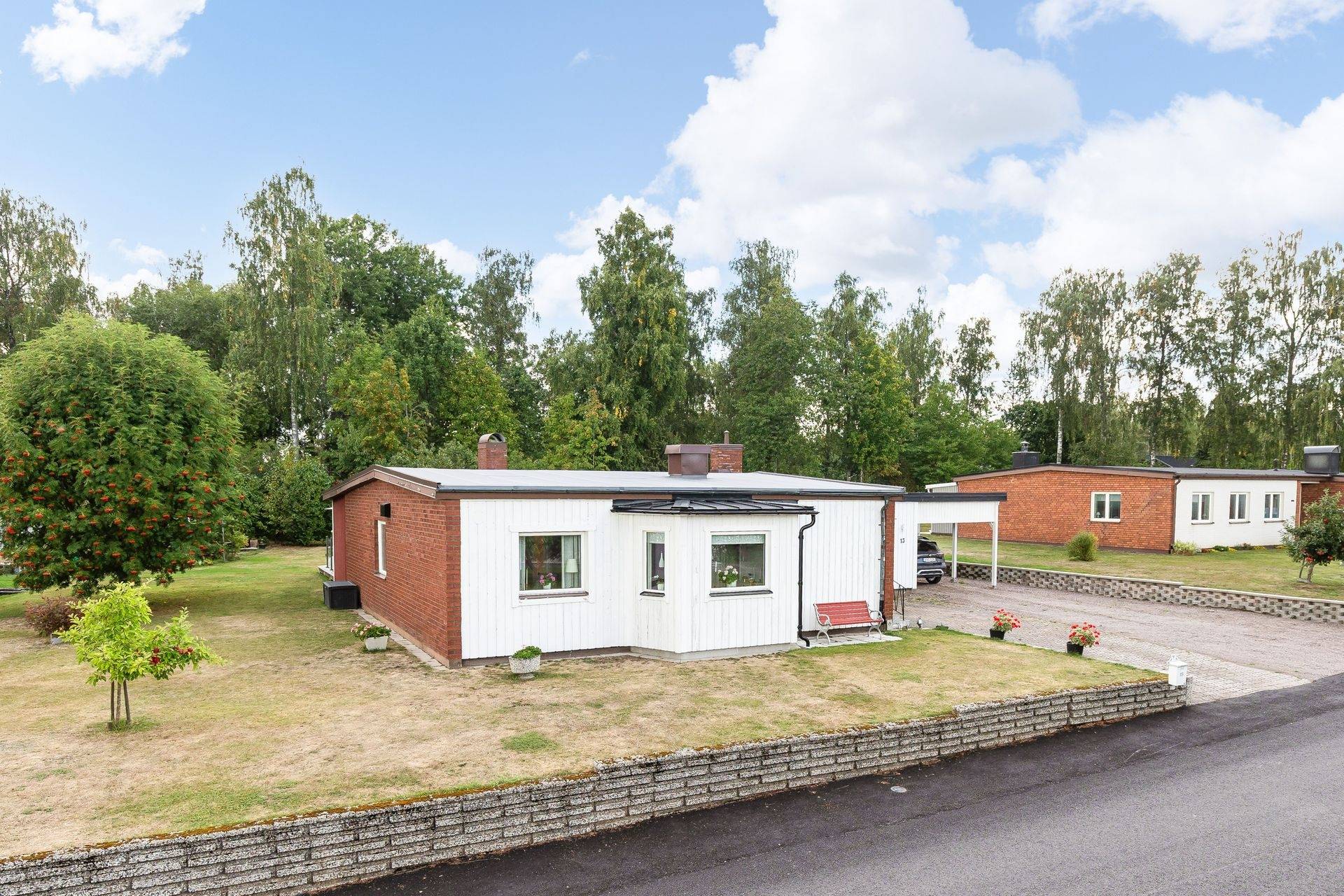 4 rum villa på Björkgatan 13 Mölltorp, Karlsborgs kommun - bild 2