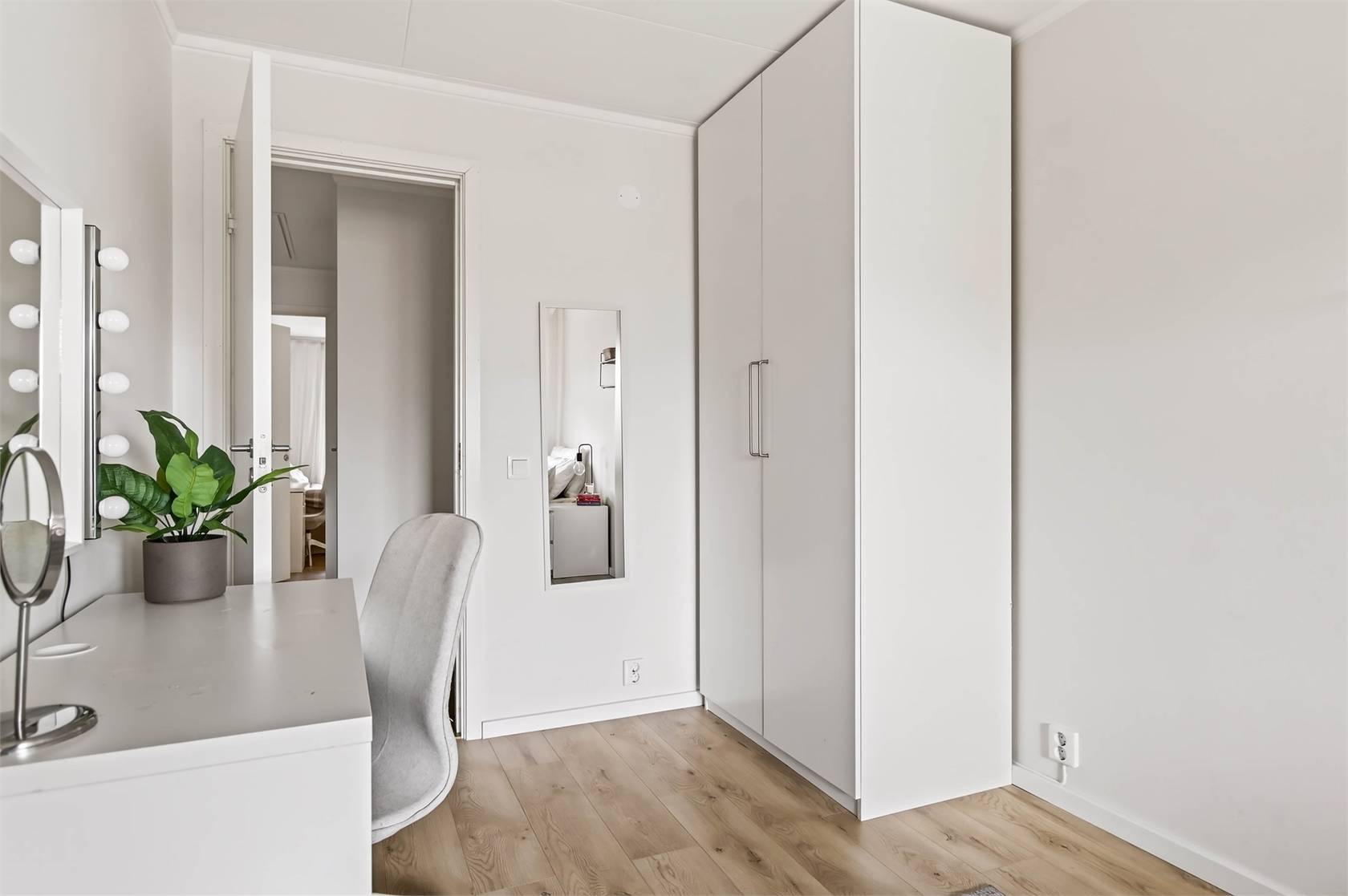 5 rum Radhus på Östra Kyrkogatan 39 Centralt Öster Nyköpings kommun - bild 23