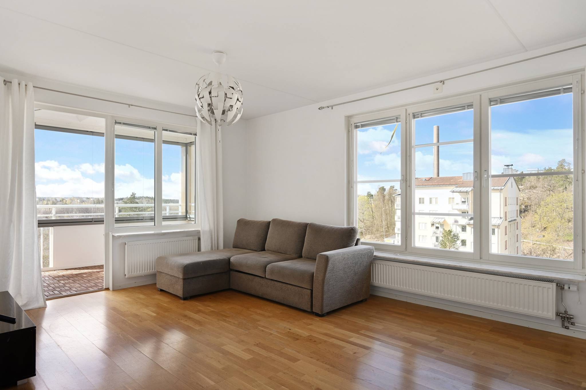 2 rum lägenhet på Ekholmsvägen 369 Skärholmens Centrum, Stockholms kommun - bild 5