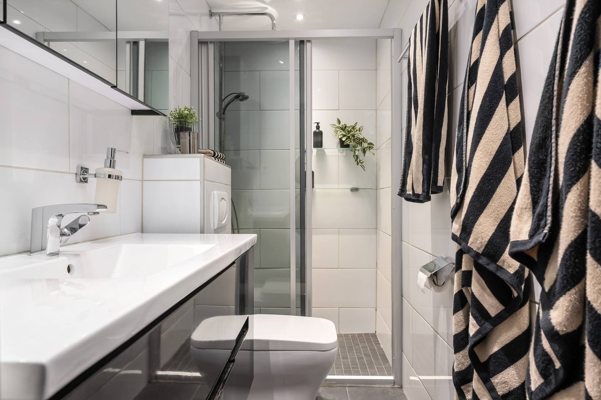 5 rum Radhus på Lidaleden 652 Smedby Norrköpings kommun - bild 11