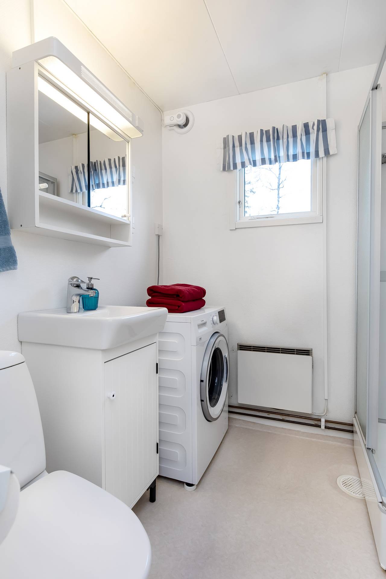 3 rum Villa på Åsvägen 40 T-Hälla Huvud Eskilstuna kommun - bild 39