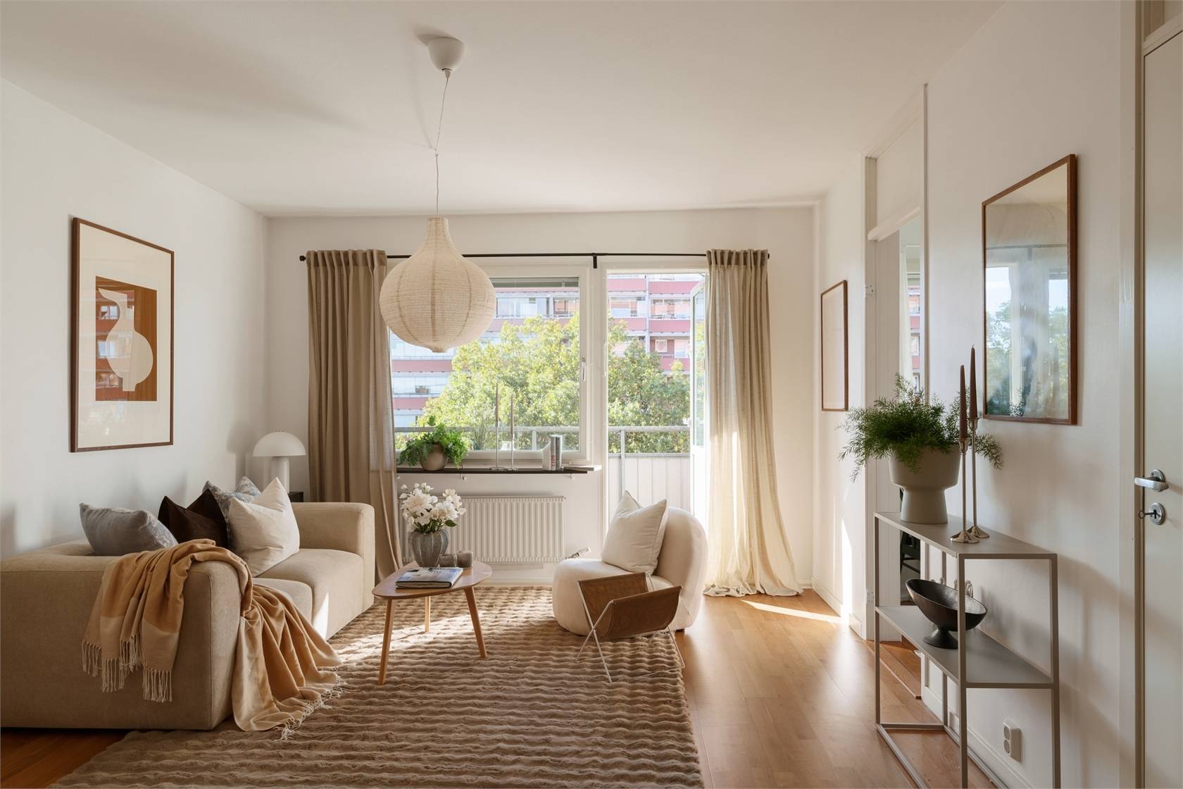 1 rum lägenhet på Mörbylund 15B, 4 tr. Mörbylund, Danderyds kommun - bild 1