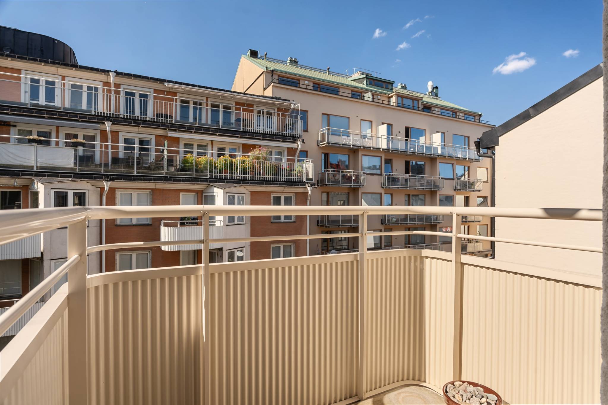 2 rum Lägenhet på Olof Palmes gata 12 Vasastan/Norrmalm Stockholms kommun - bild 2