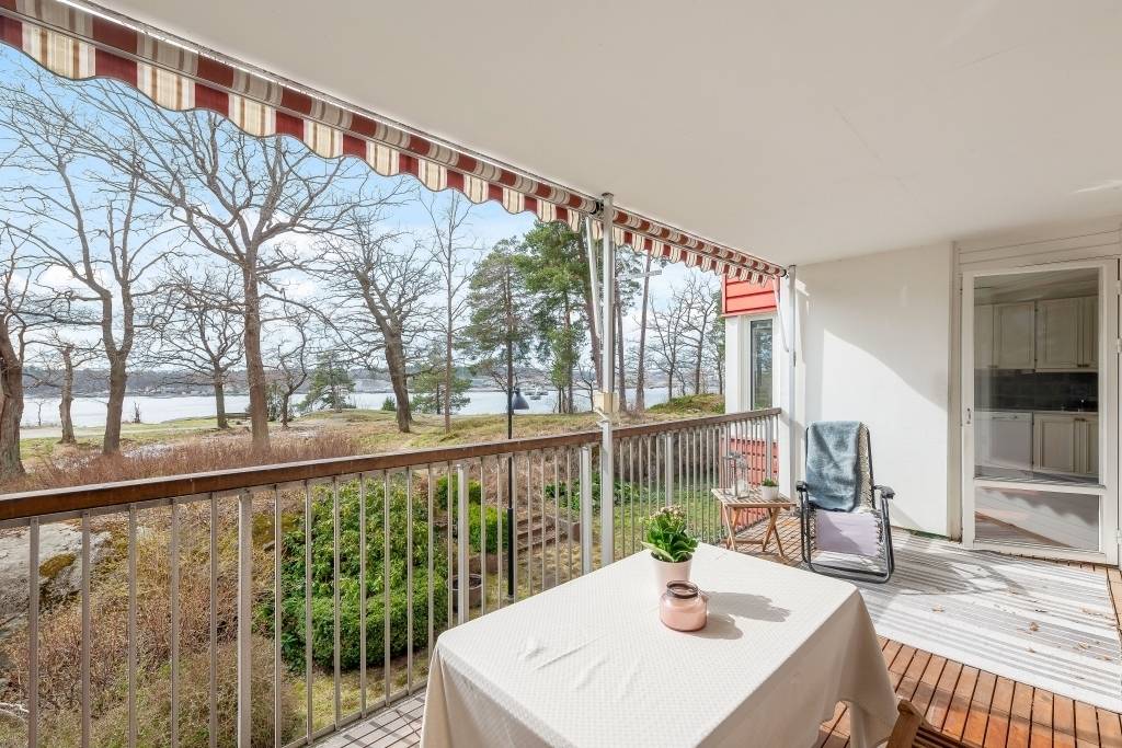 3 rum Lägenhet på Larsbergsvägen 43, entréplan Lidingö kommun - bild 2
