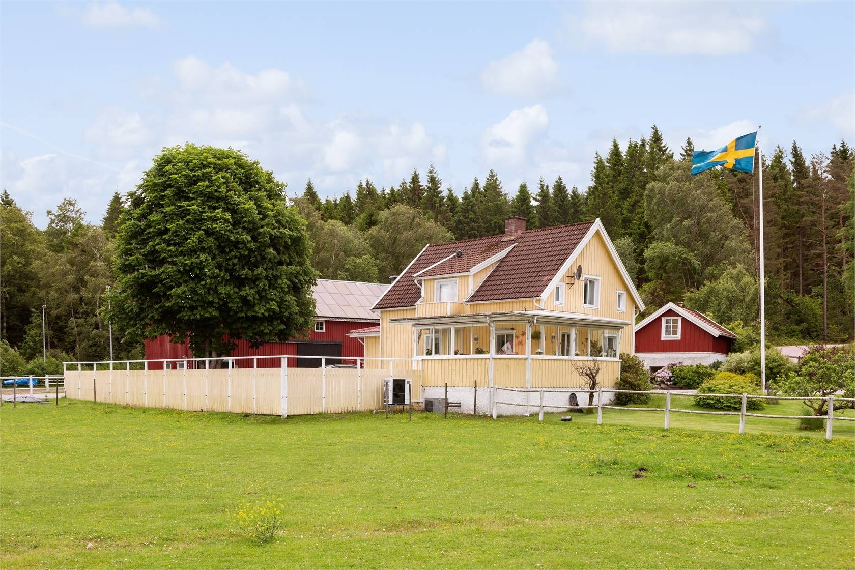 4 rum Gård/skog på Stripplekärr 602 Ödsmål Stenungsunds kommun - bild 2