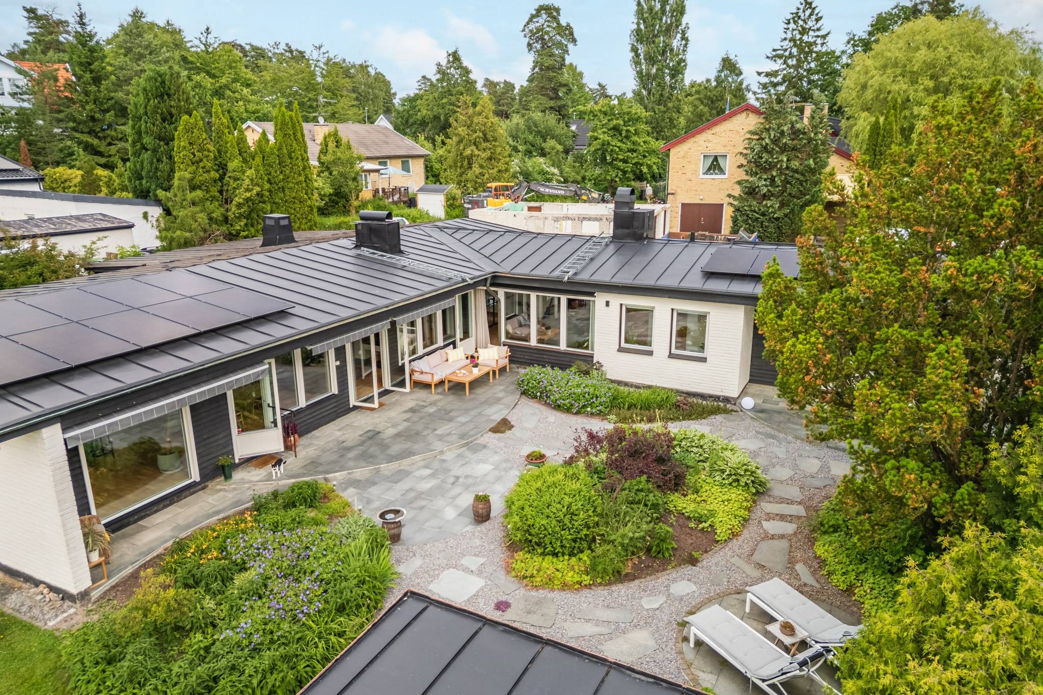 5 rum villa på Meteorvägen 38 Skälby, Järfälla kommun - bild 1