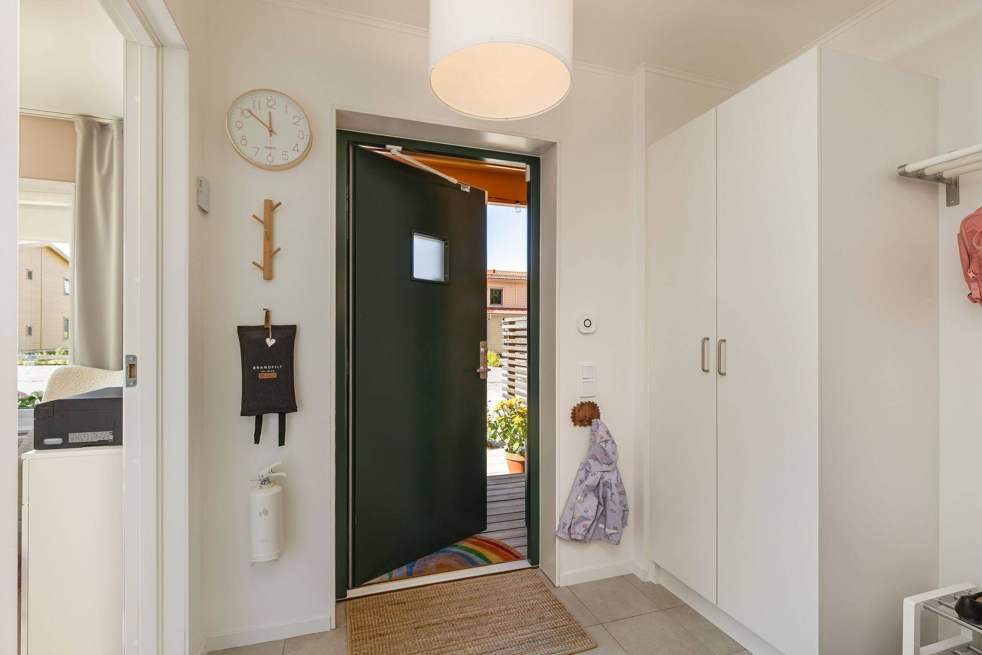 5 rum Radhus på Källarängsvägen 35D Stallarholmen Strängnäs kommun - bild 7