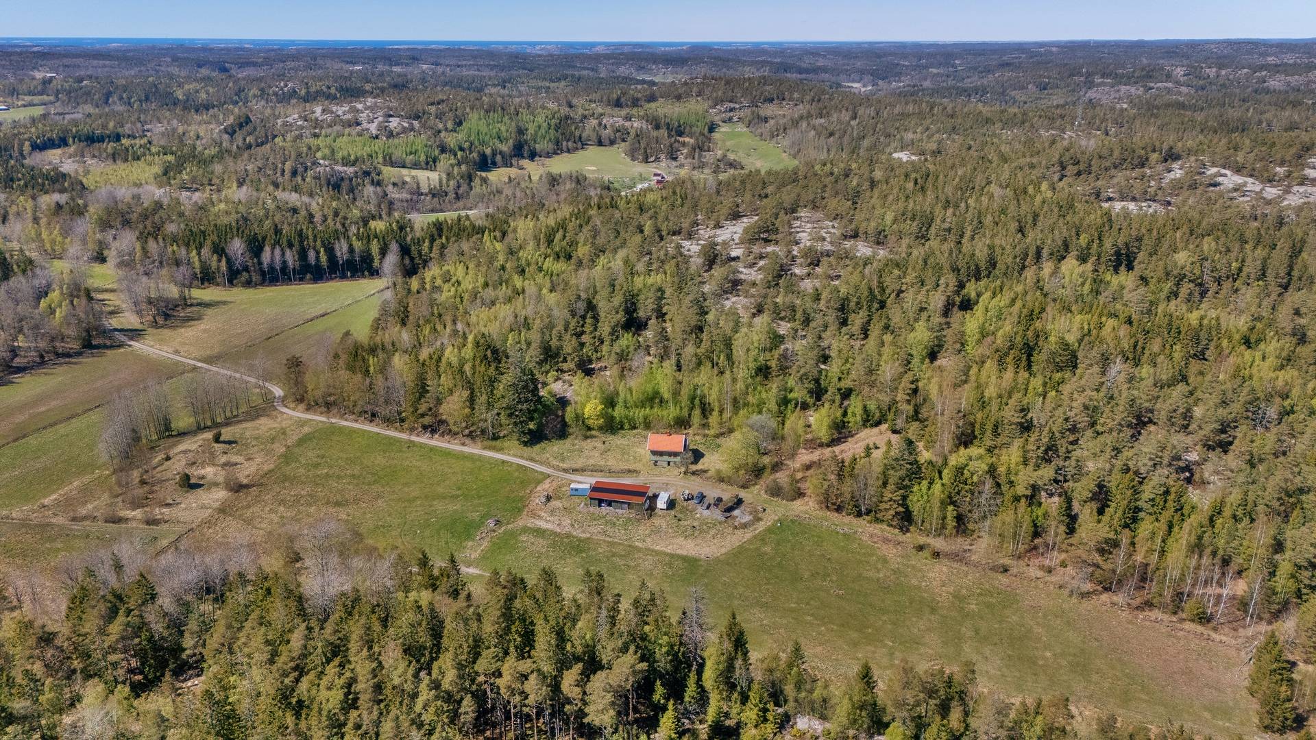 Gård med jordbruk på Gillingsmarkens gård Tanums kommun - bild 25
