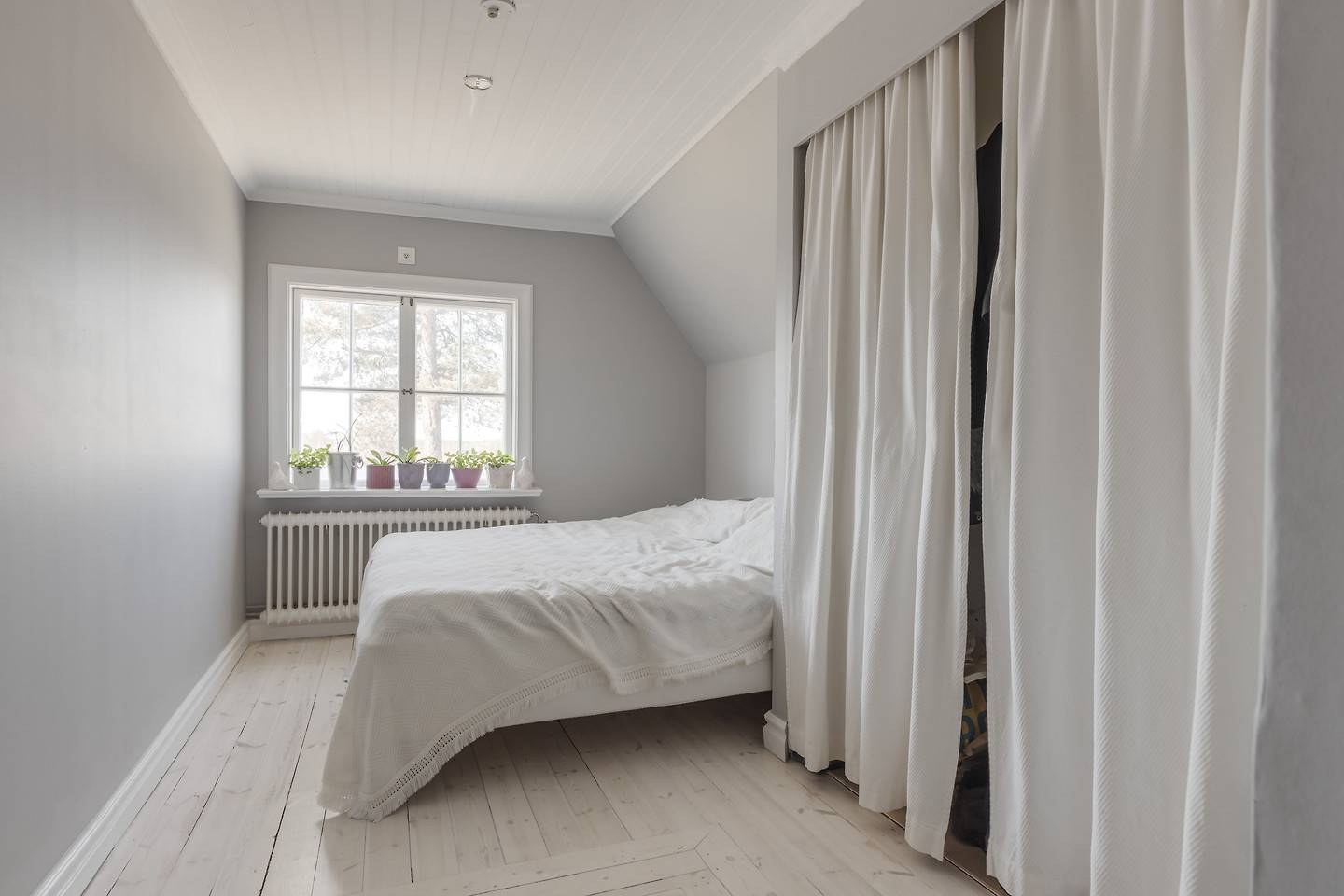 14 rum Villa på Källvägen 12 Valbo Gävle kommun - bild 22